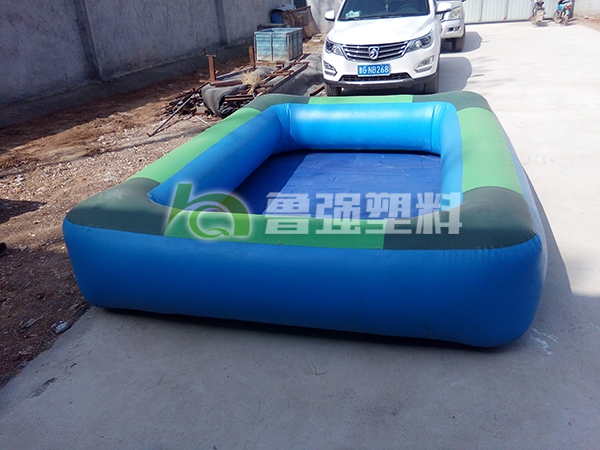 充氣水池
